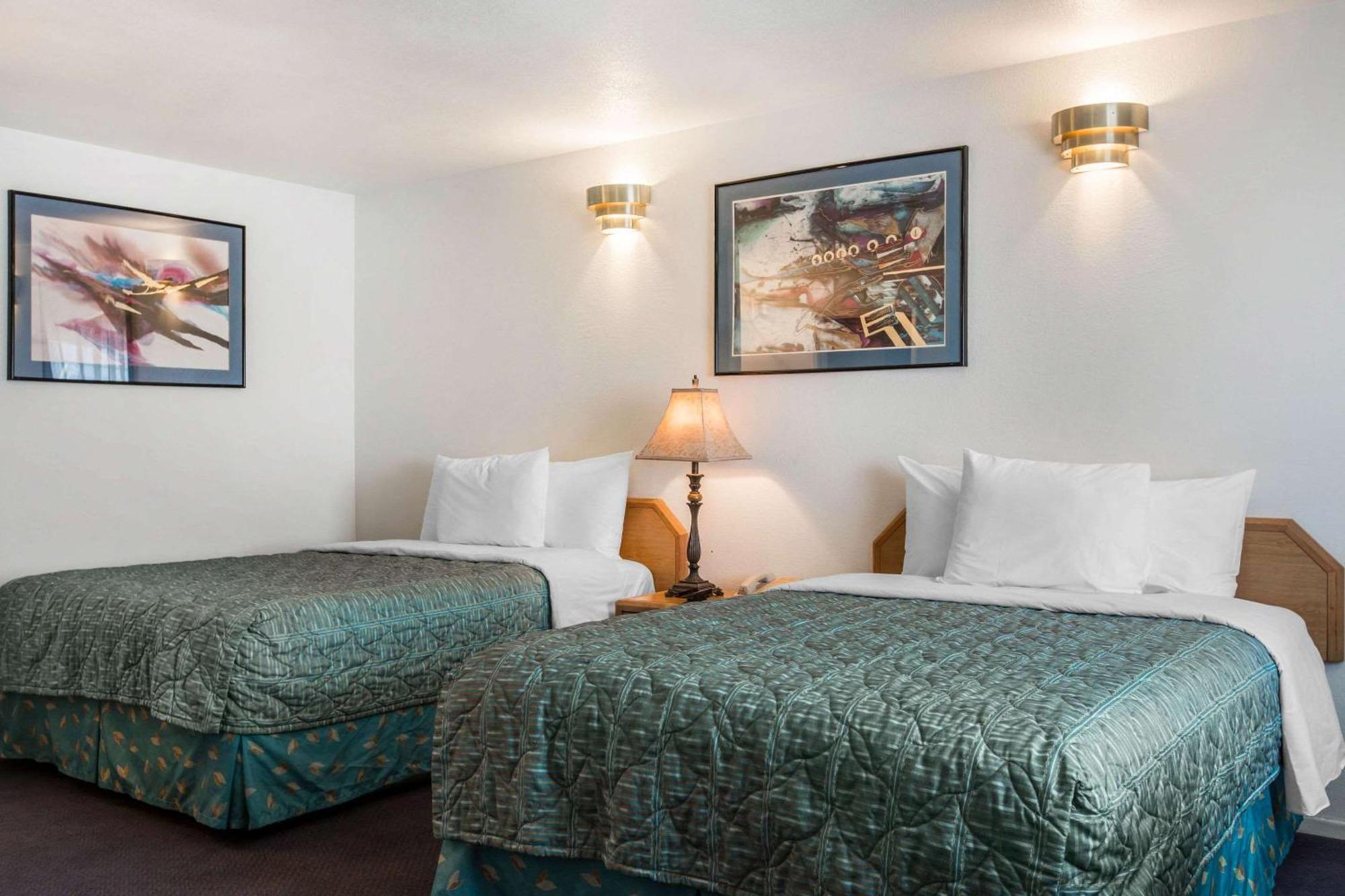 Rodeway Inn Бомонт Екстер'єр фото