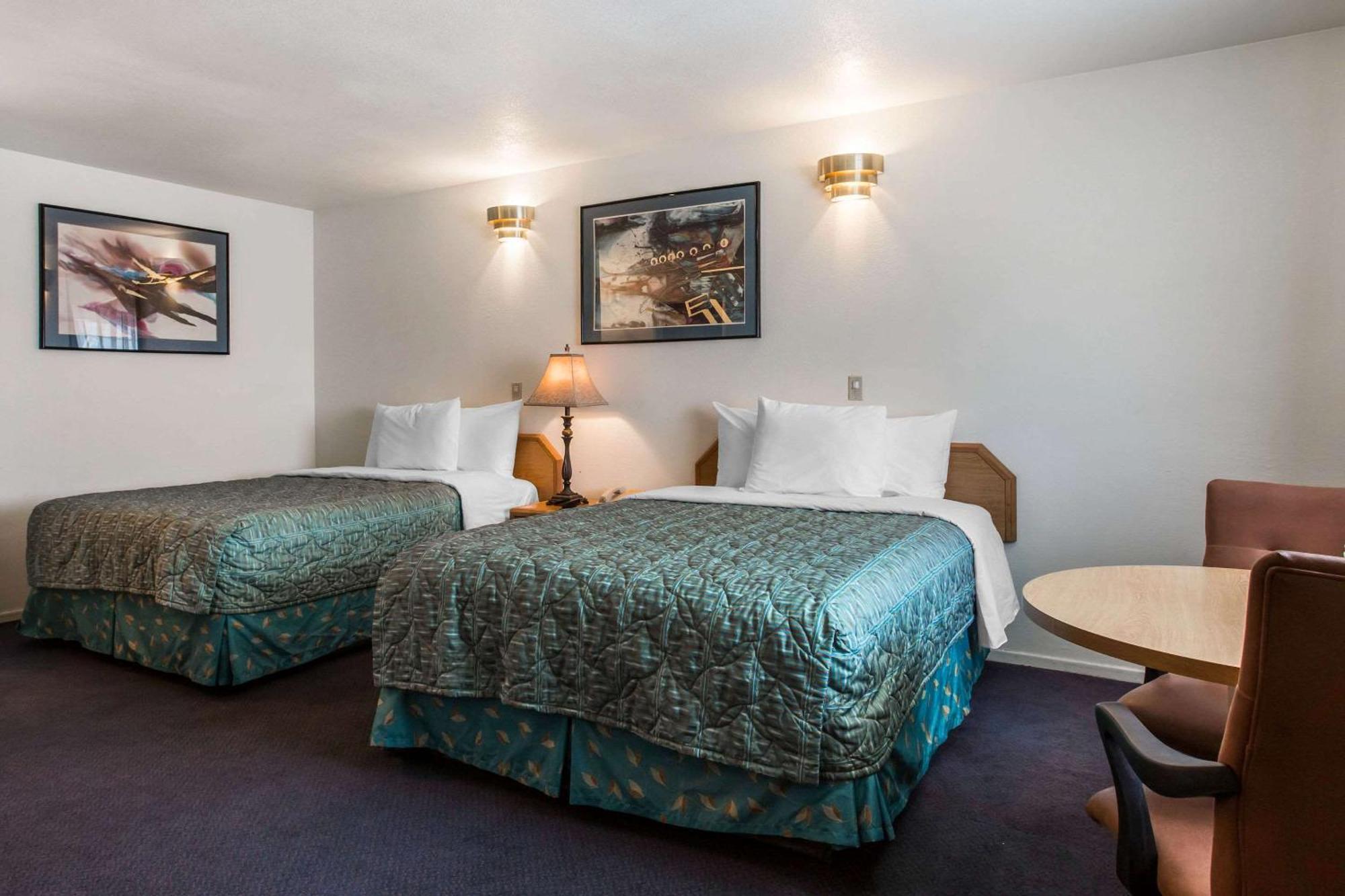 Rodeway Inn Бомонт Екстер'єр фото